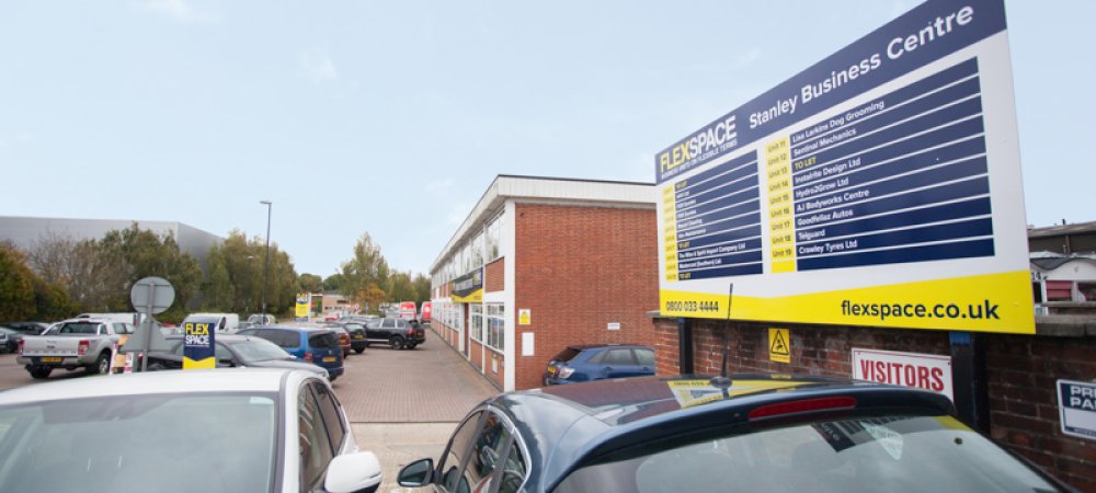 Rent commercial space in Crawley
